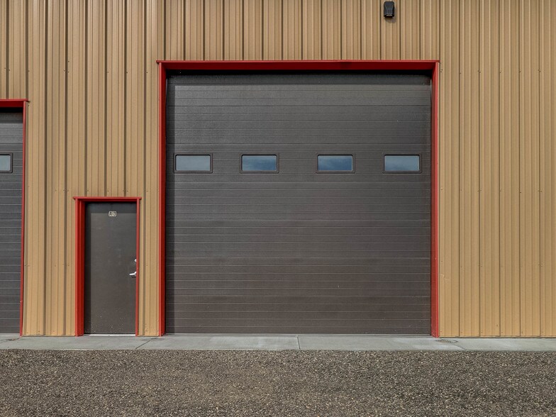 341 1st St, Mead, CO à vendre - Photo du bâtiment - Image 2 de 10