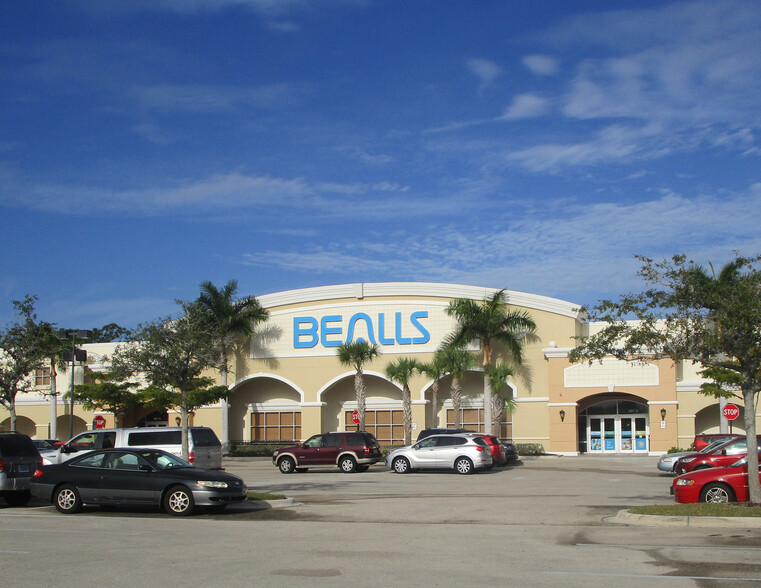 13575-13585 Tamiami Trl N, Naples, FL for lease - Building Photo - Image 3 of 5