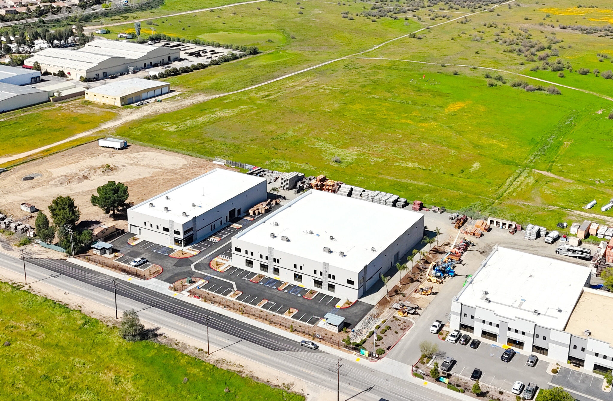 32113 Corydon St, Lake Elsinore, CA for lease Building Photo- Image 1 of 7