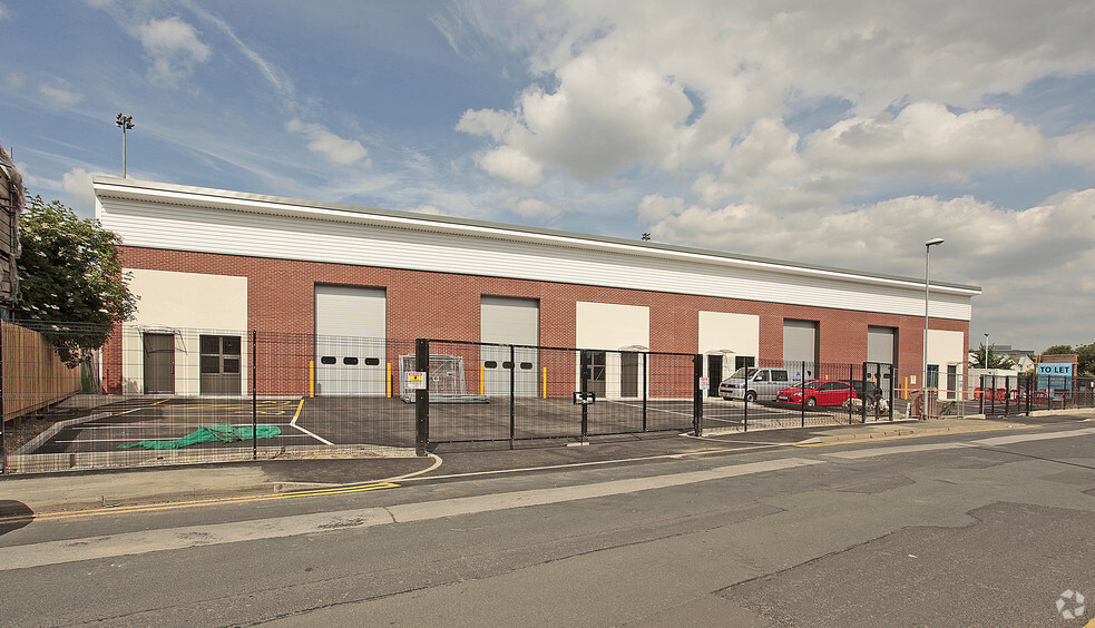 Springwell Rd, Leeds for lease - Building Photo - Image 2 of 2