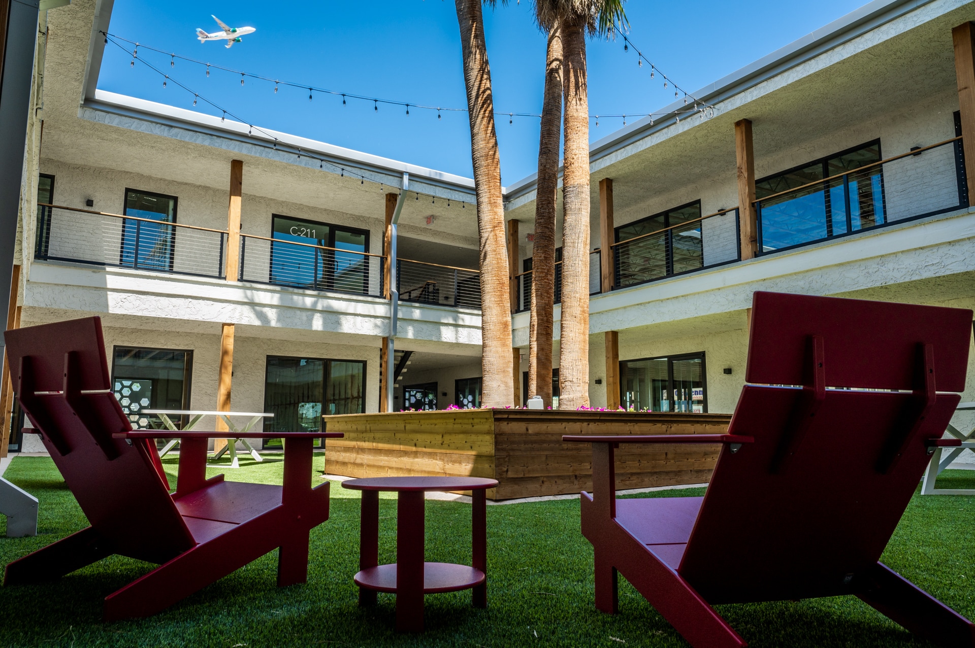 5030 Paradise Rd, Las Vegas, NV for lease Building Photo- Image 1 of 1