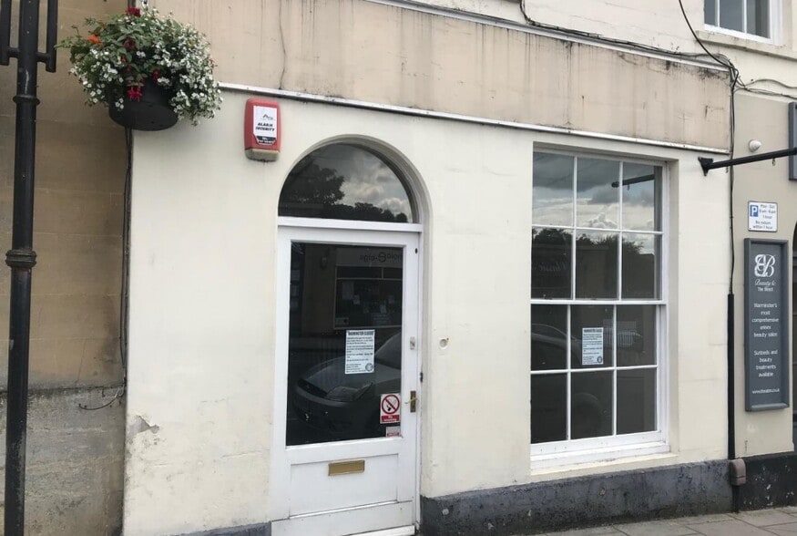 5-9 Weymouth, Warminster for sale - Building Photo - Image 2 of 2