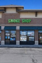 200 Butterfield Rd, North Aurora, IL à louer Photo du bâtiment- Image 2 de 2