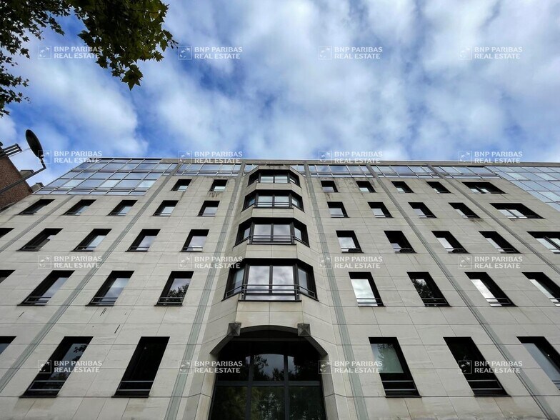 677 Avenue De La République, Lille à louer - Photo du bâtiment - Image 2 de 12