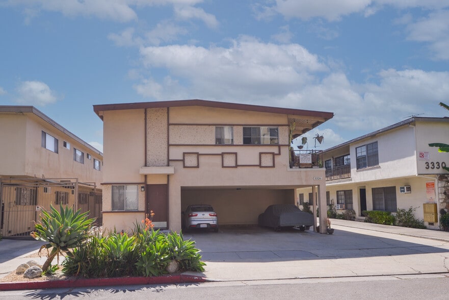 3326 S Canfield Ave, Los Angeles, CA à vendre - Photo du bâtiment - Image 2 de 20