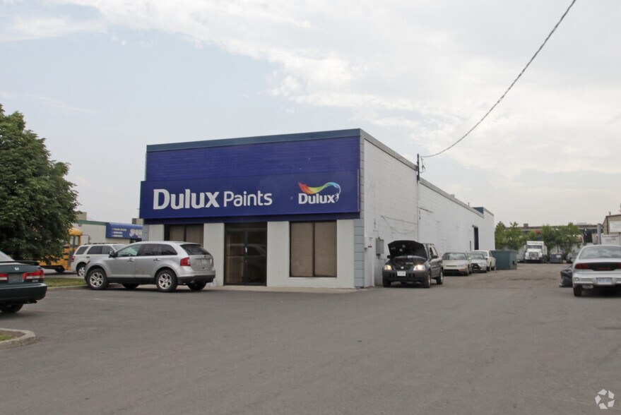 24 Rutherford Rd S, Brampton, ON à vendre - Photo principale - Image 1 de 1