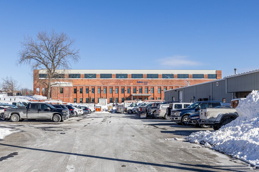 59 Jackson St, Holyoke, MA à vendre - Photo du bâtiment - Image 3 de 4