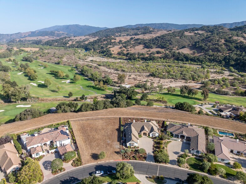 226 Valhalla Dr, Solvang, CA à vendre - Photo du bâtiment - Image 2 de 7