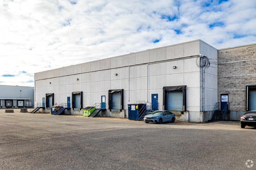 1300-1410 55e Av, Montréal, QC à louer - Photo du bâtiment - Image 3 de 6