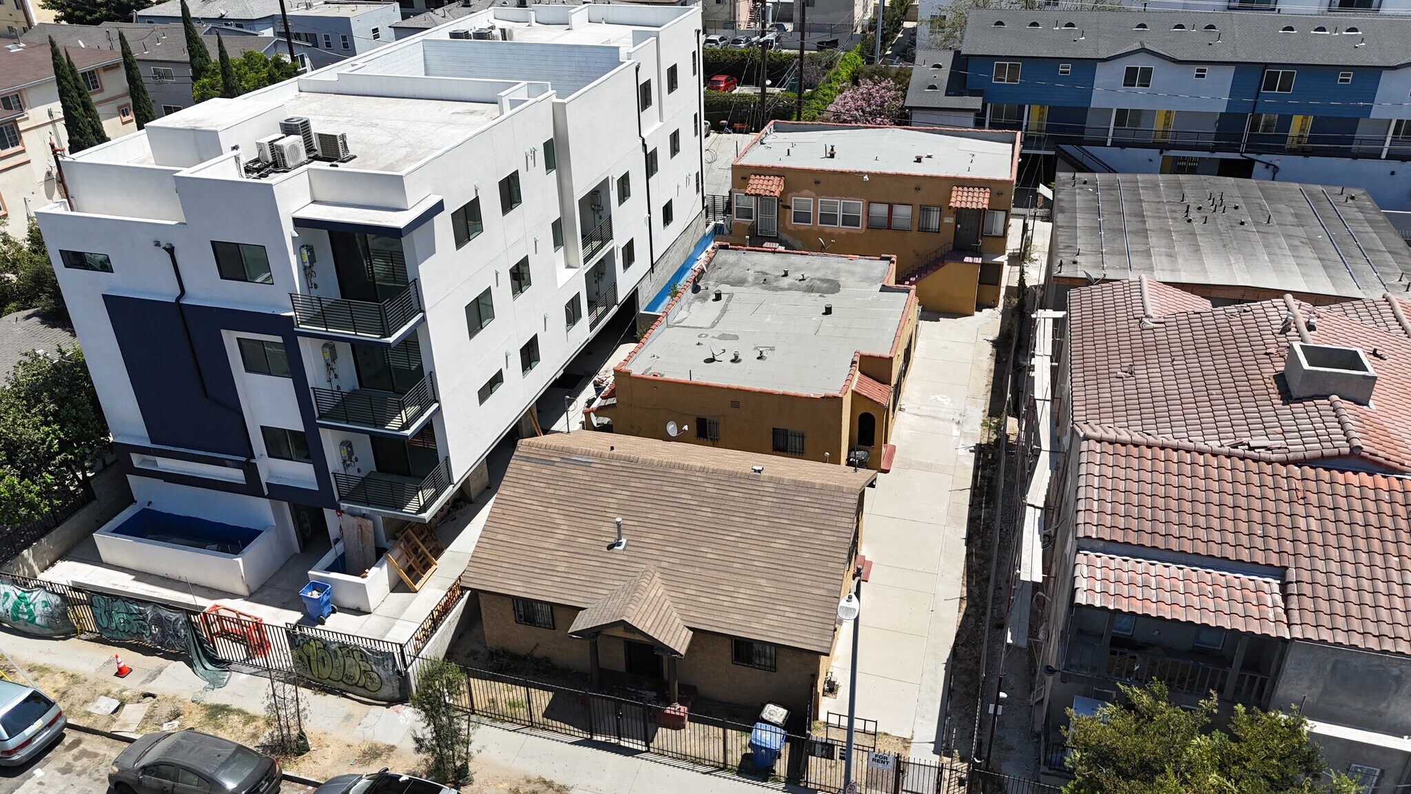3914 S Normandie Ave, Los Angeles, CA for sale Primary Photo- Image 1 of 11