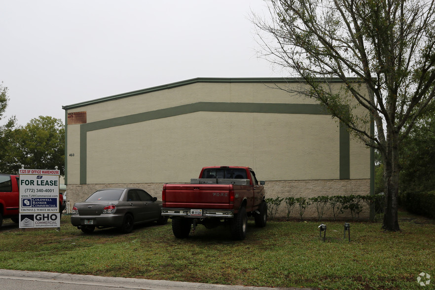 460 NW Concourse Pl, Port Saint Lucie, FL for lease - Building Photo - Image 3 of 9