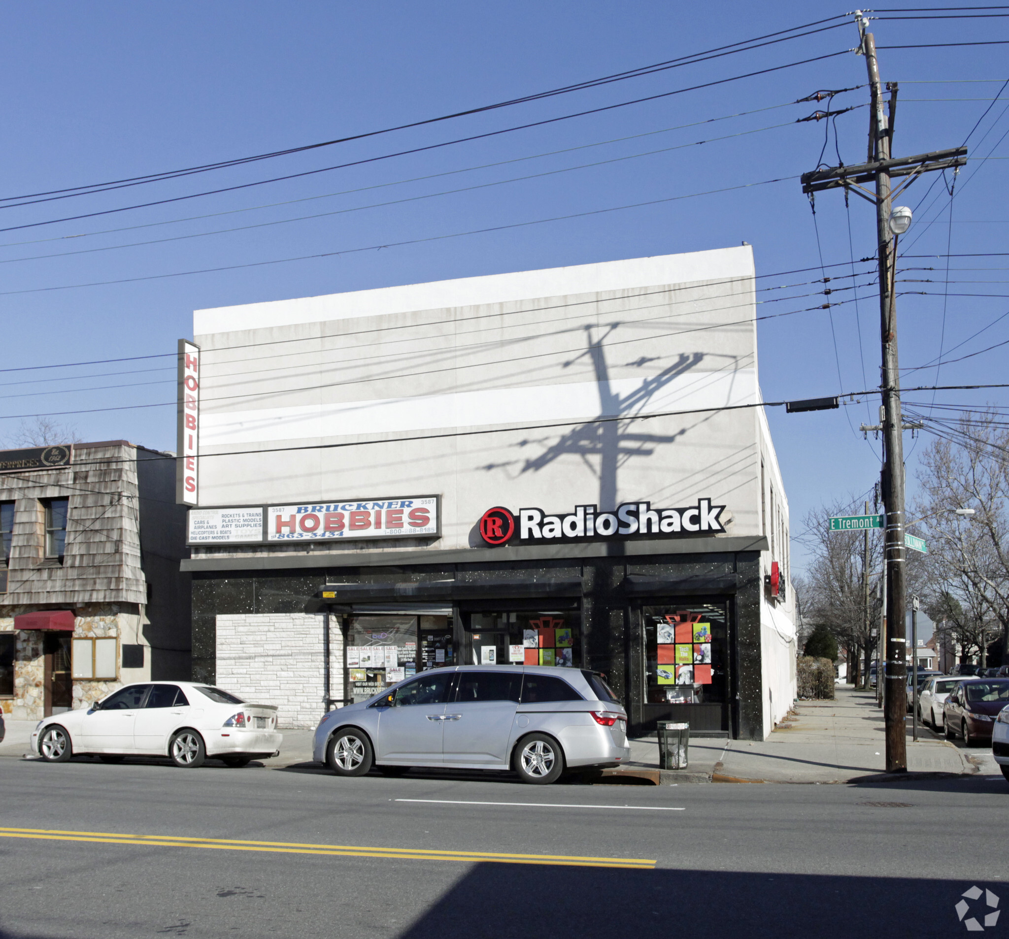 3587 E Tremont Ave, Bronx, NY à vendre Photo principale- Image 1 de 1