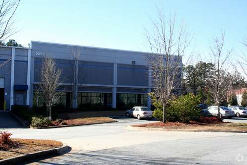 2855 N Berkeley Lake Rd NW, Duluth, GA à louer - Photo du bâtiment - Image 2 de 5