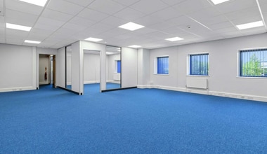 Regs Way, Coalville for lease Interior Photo- Image 1 of 3