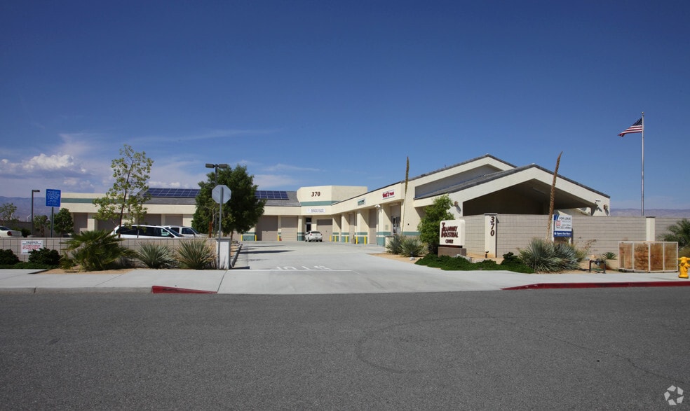 370 W San Rafael Rd, Palm Springs, CA for lease - Primary Photo - Image 1 of 5