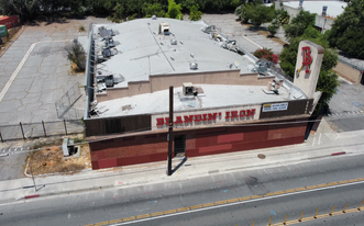 304 S E St, San Bernardino CA - Emplacement de mariage