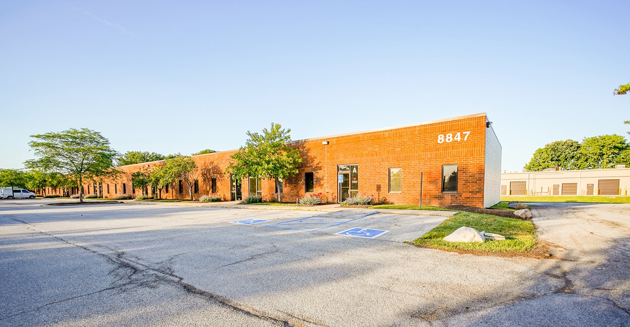8847 Commerce Park Pl, Indianapolis, IN à louer Photo principale- Image 1 de 2