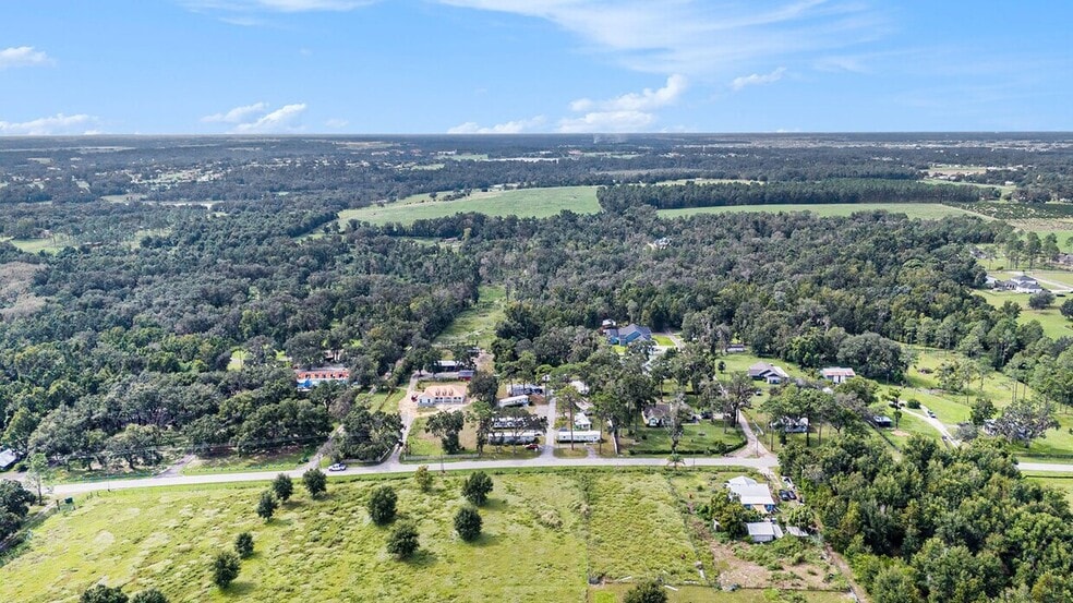 14638 Treeleaf Ln, Dade City, FL à vendre - Photo du bâtiment - Image 3 de 4