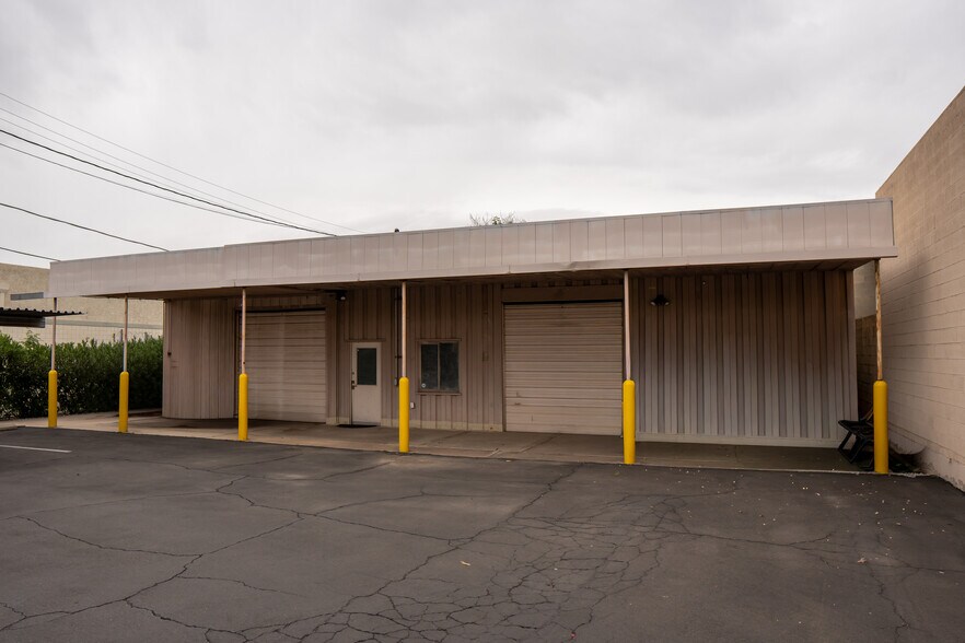 3451 S 40th St, Phoenix, AZ à vendre - Photo du bâtiment - Image 3 de 7