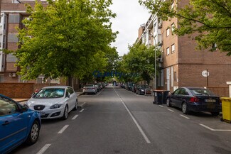 Plus de détails pour Avenida Séptima, 48, Madrid - Commerce de détail à vendre