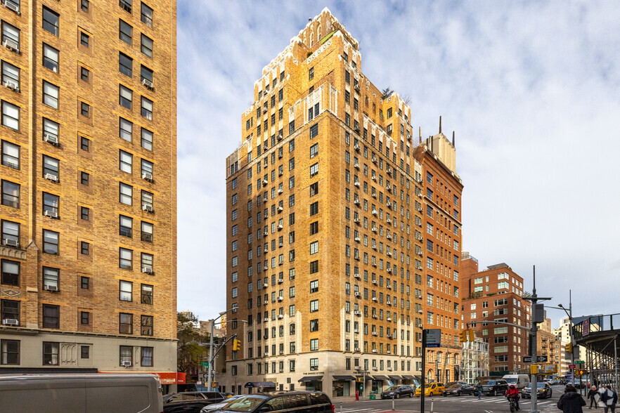 201 W 16th St, New York, NY for sale - Building Photo - Image 1 of 1