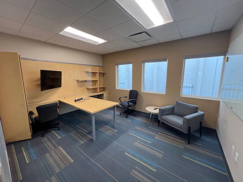 2941 W 19th Ave, Denver, CO à louer - Photo du bâtiment - Image 3 de 15