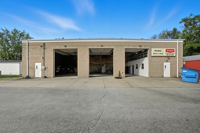 1702 S Dixie Hwy, Crete, IL à vendre - Photo du bâtiment - Image 2 de 5