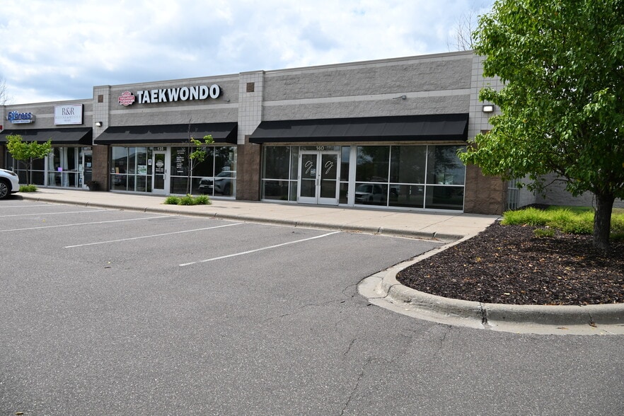 11011 61st St NE, Albertville, MN for lease - Building Photo - Image 1 of 2