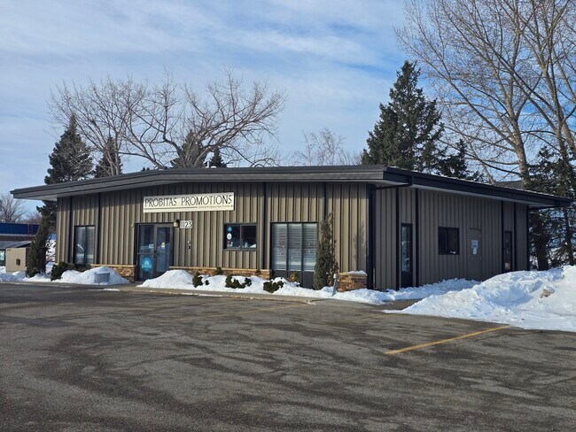 More details for 1123 N 42nd St, Grand Forks, ND - Office for Sale