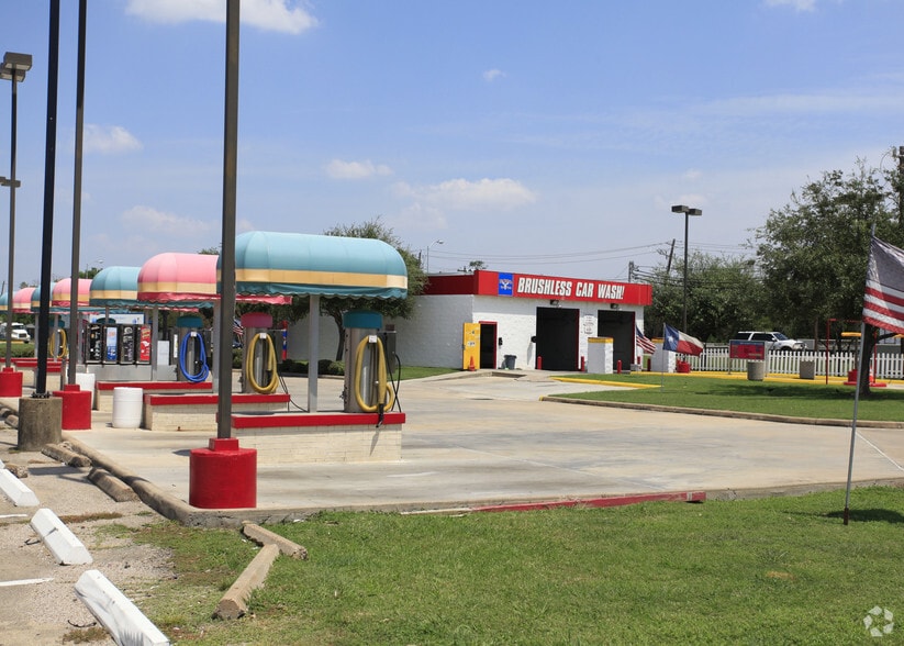 10902 S Post Oak Rd, Houston, TX for sale - Building Photo - Image 3 of 13
