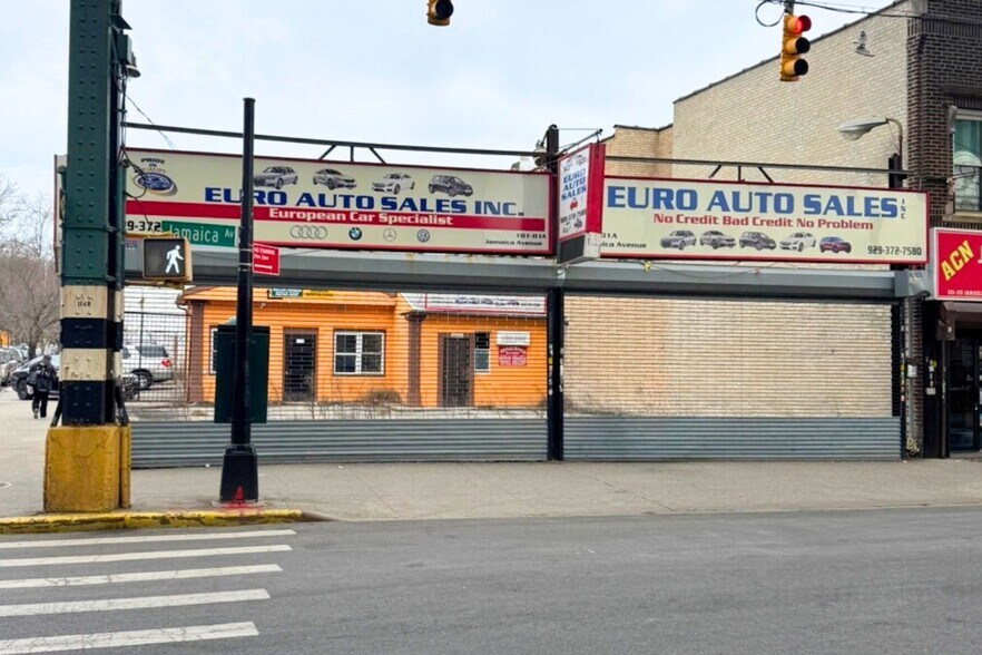 101-01 Jamaica Ave, Richmond Hill, NY for sale - Building Photo - Image 2 of 4