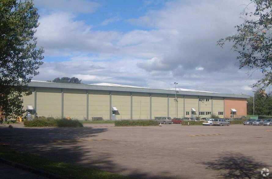 Lower Ml, Pontypool for lease - Building Photo - Image 2 of 6