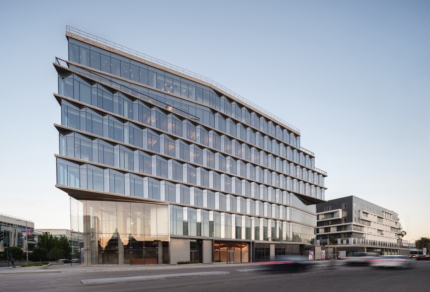 12101 W Olympic Blvd, Los Angeles, CA for lease - Building Photo - Image 3 of 12