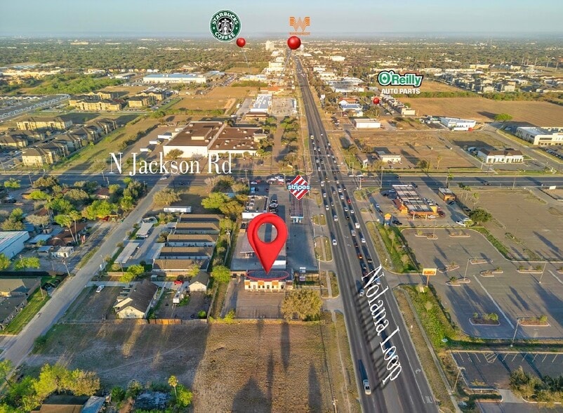 1309 W Nolana Loop, Pharr, TX à louer - Photo du bâtiment - Image 2 de 4