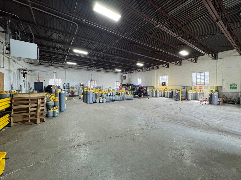 194 Daniel St, Hackensack, NJ for sale - Building Photo - Image 3 of 15