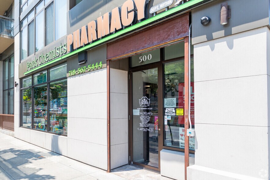 500 4th Ave, Brooklyn, NY à vendre - Photo du bâtiment - Image 2 de 3