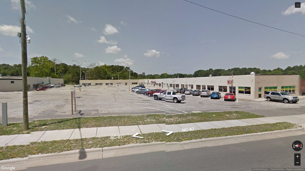 5101-5197 Bragg Blvd, Fayetteville, NC à louer - Photo du bâtiment - Image 3 de 16