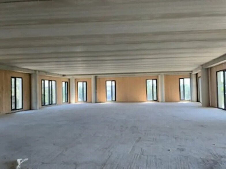 Office in Avignon for sale - Building Photo - Image 3 of 8