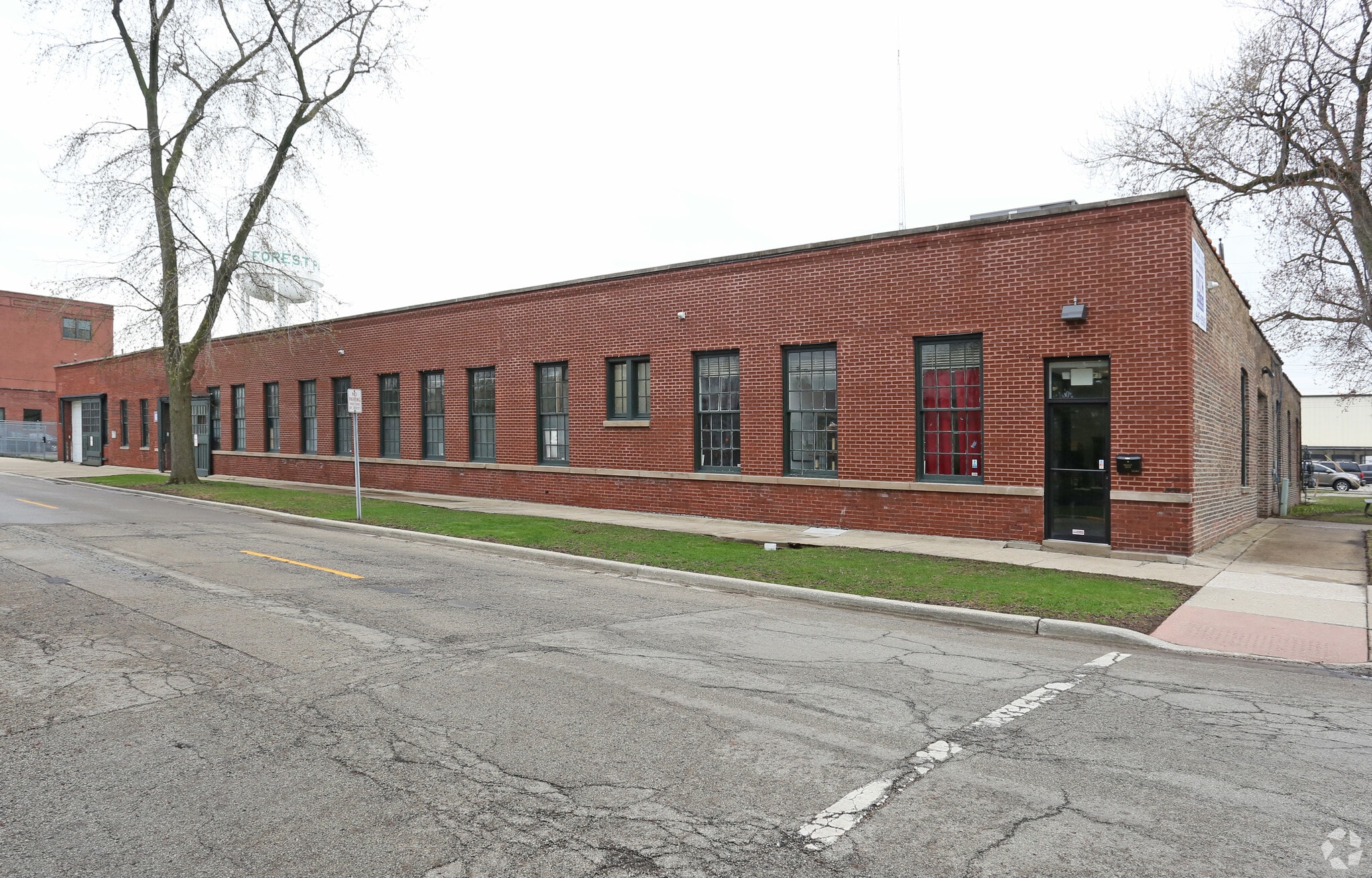 1501 S Circle Ave, Forest Park, IL for lease Primary Photo- Image 1 of 6