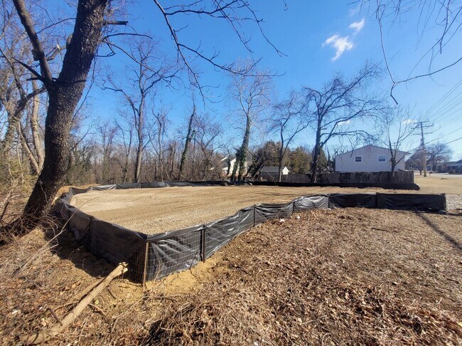 Plus de détails pour 946 Hammonds Ln, Brooklyn, MD - Terrain à vendre