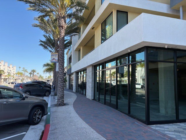 414-424 Main St, Huntington Beach, CA à louer - Photo du bâtiment - Image 2 de 12