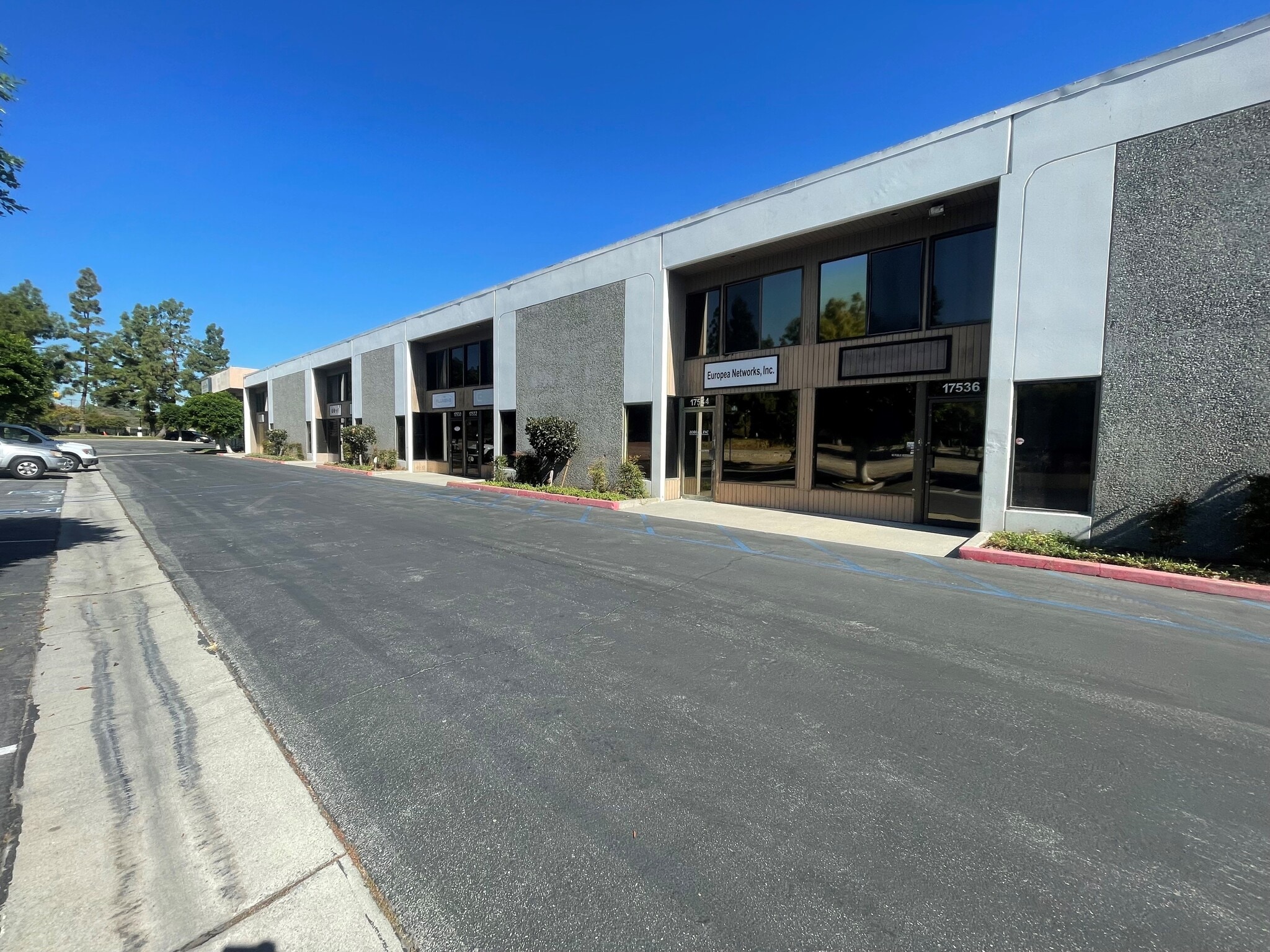 17520-17538 Studebaker Rd, Cerritos, CA for lease Primary Photo- Image 1 of 7