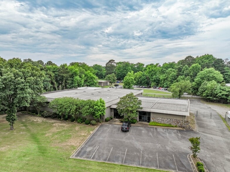 5900 Patterson Rd, Little Rock, AR for lease - Building Photo - Image 2 of 28