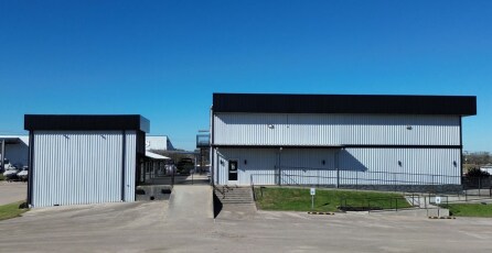 15102 Interstate 45, Conroe, TX à vendre - Photo du bâtiment - Image 3 de 3