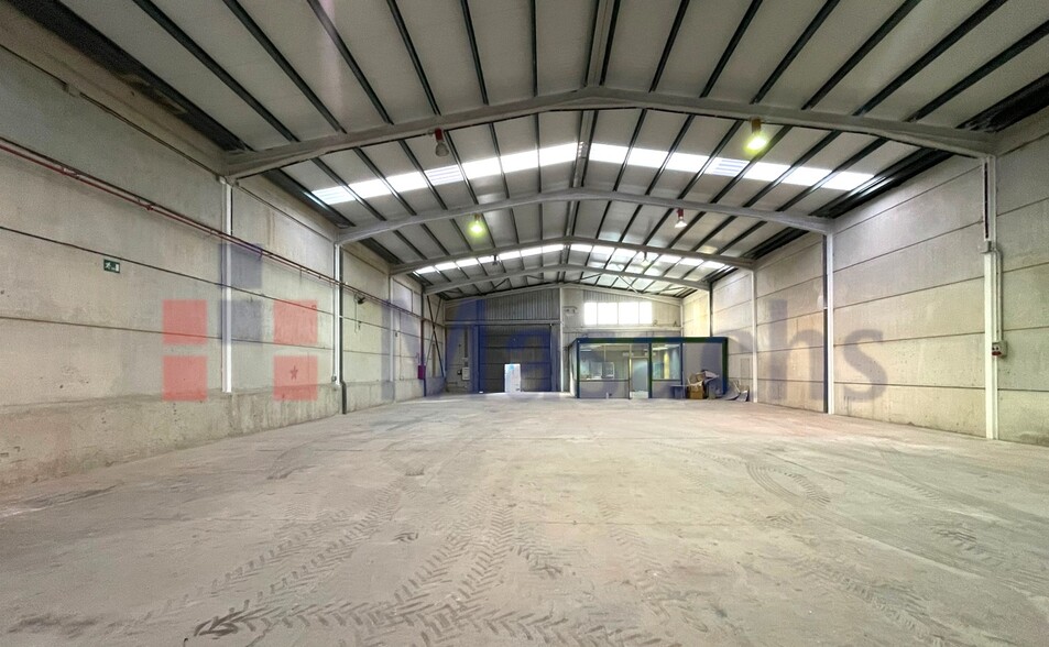 Industrial in Sant Esteve Sesrovires, BAR for lease - Interior Photo - Image 3 of 5