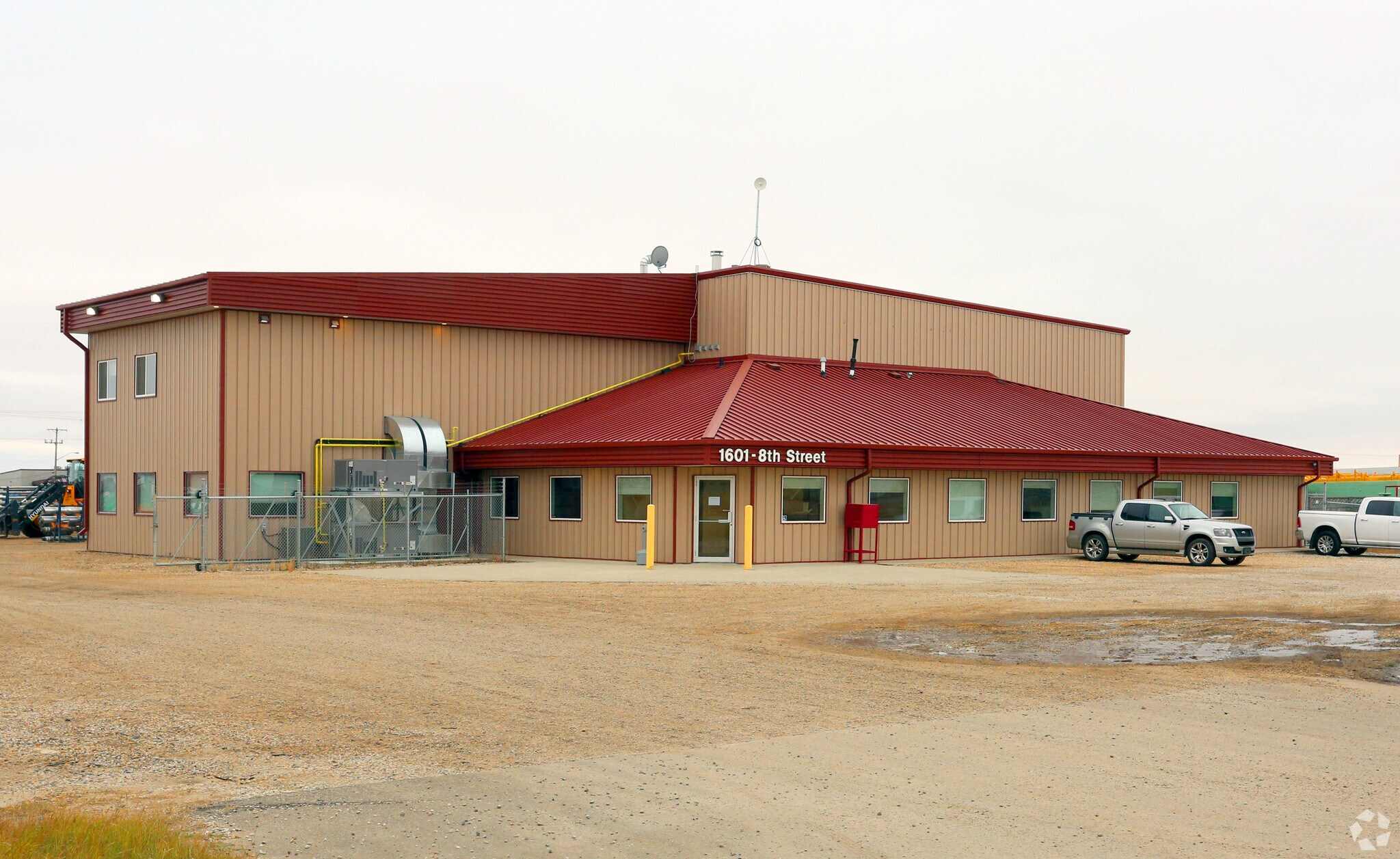 1601 8 St, Nisku, AB for sale Primary Photo- Image 1 of 1