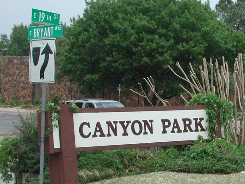 1603 E 19th St, Edmond, OK à louer - Autre - Image 2 de 35