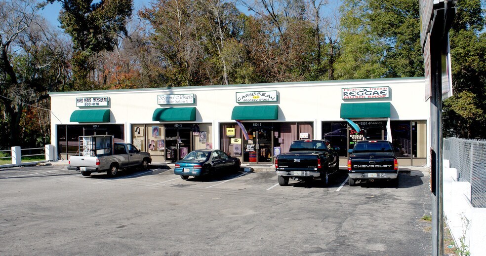 5501 Beach Blvd, Jacksonville, FL for sale - Building Photo - Image 1 of 6