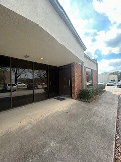 3306 Wiley Post Rd, Carrollton, TX à louer Photo du bâtiment- Image 1 de 8