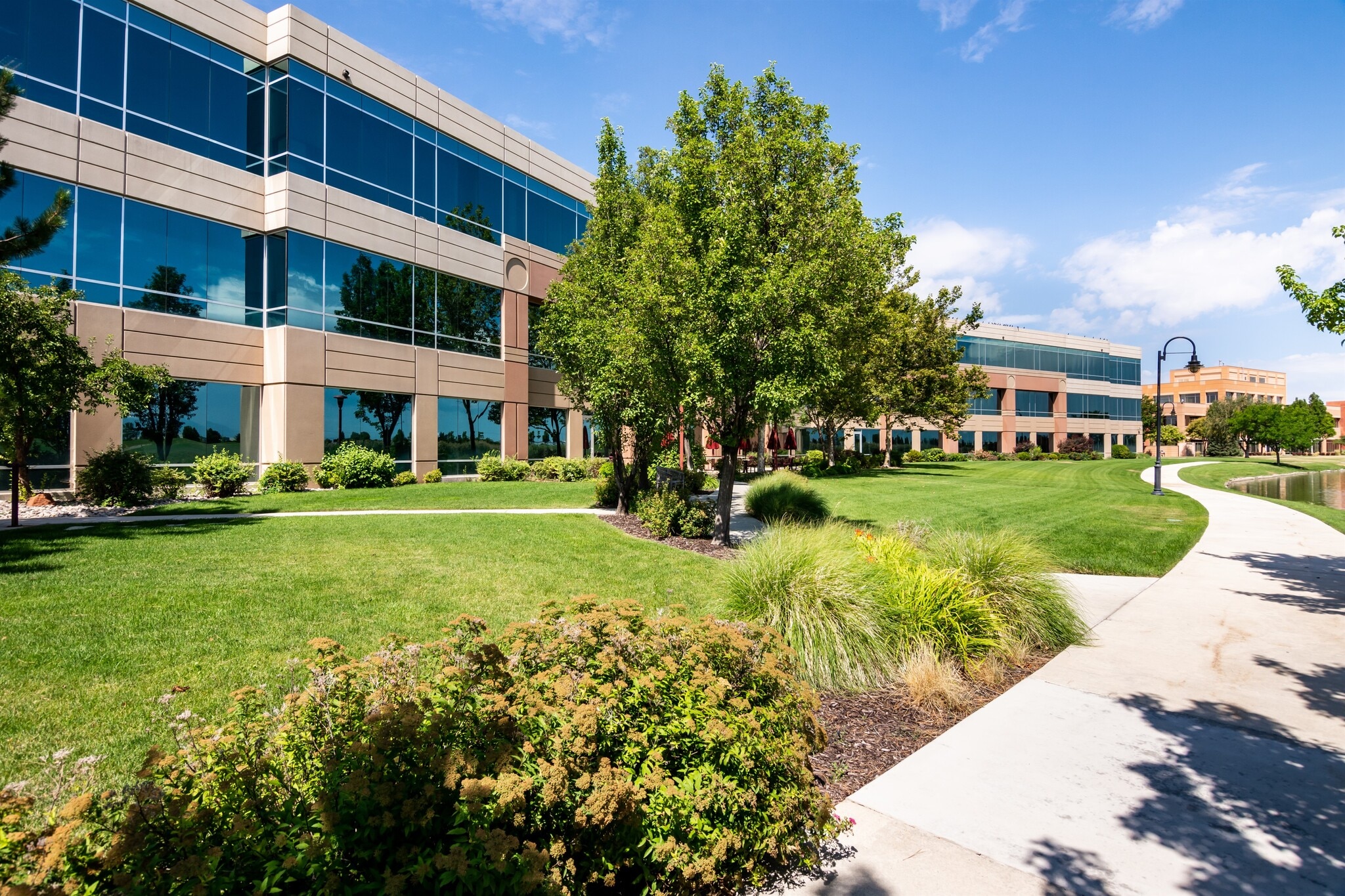 2525 Lake Park Blvd, Salt Lake City, UT for lease Building Photo- Image 1 of 17